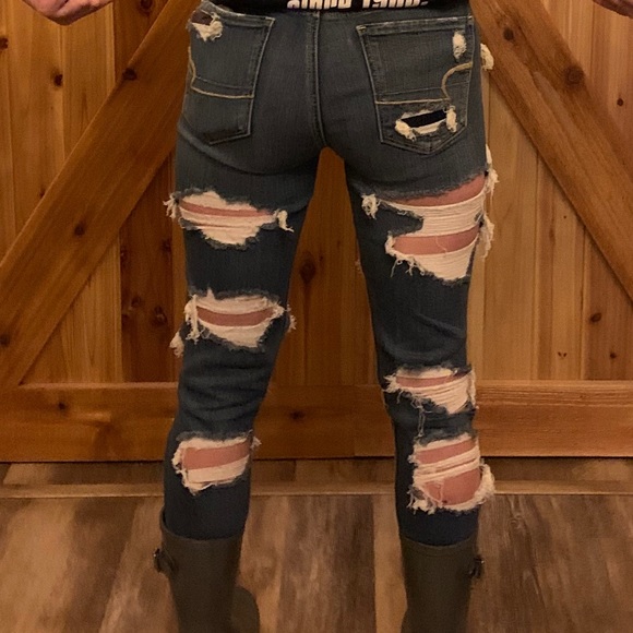 AE Super High Rise Jeans - Heavily Distressed - Picture 7 of 7